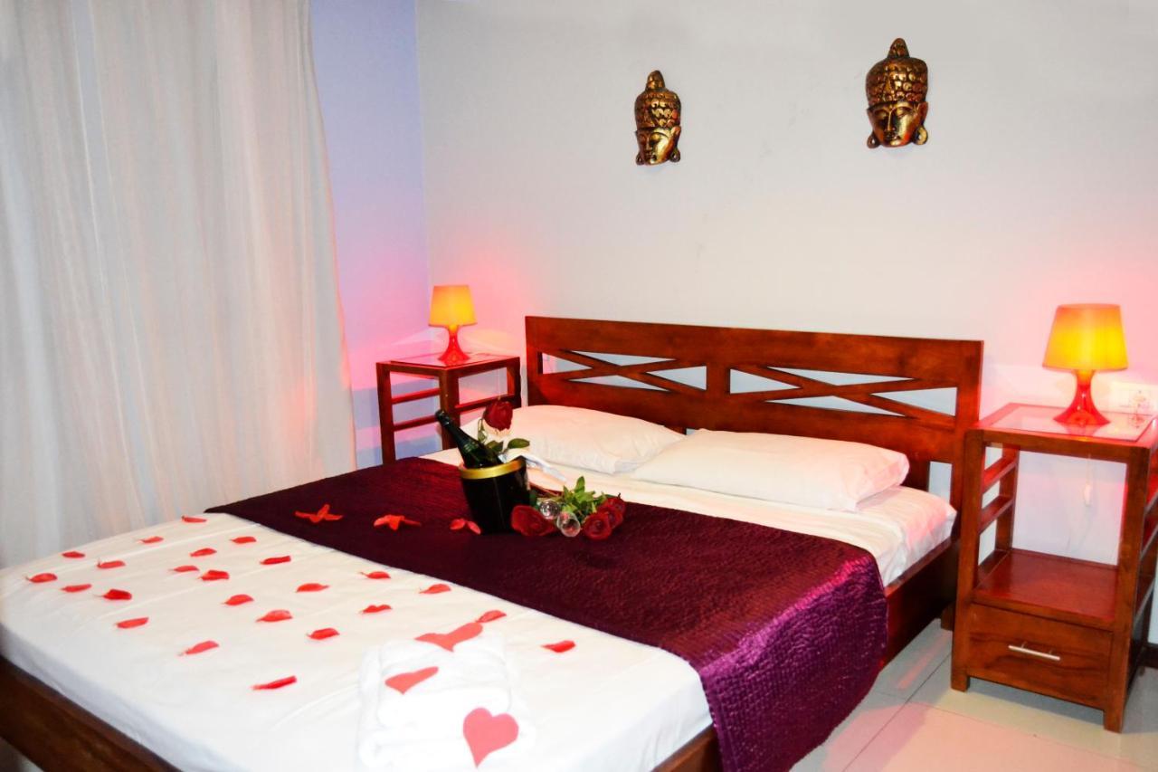 Hotel Aquamarina Suites Santa Maria Esterno foto